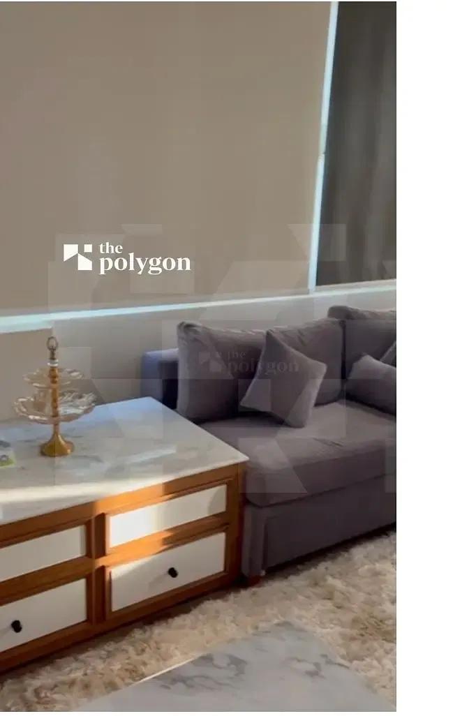 Ready To Move Townhouse. Middle In the heart of Palm Hills Area