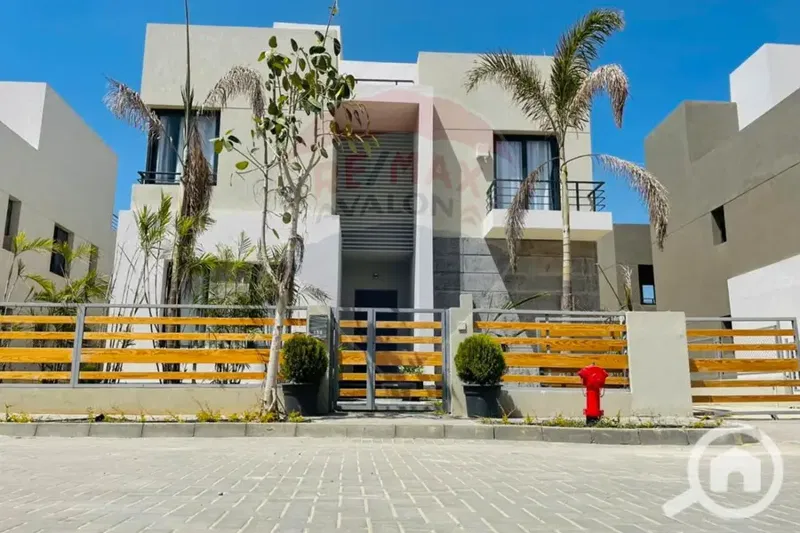 Twin house villa for sale (Penthouse - Palm Hills Alexandria) directly on the green spine 261 m