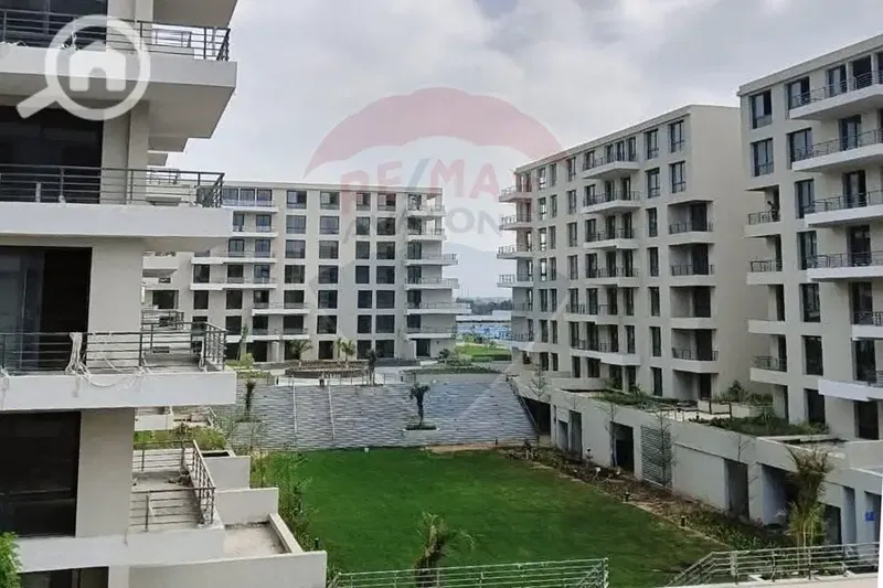 Apartment for sale 217 m (Palm Hills Alexandria)