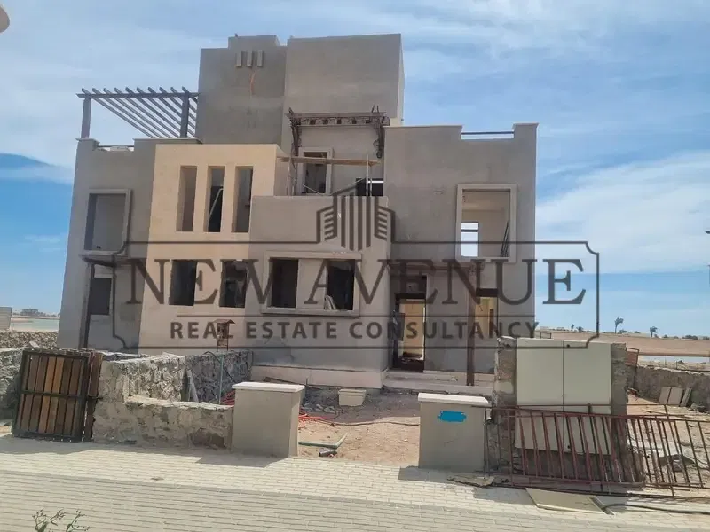 Fully Finished Twinhouse Ultra Super Lux with Kitchen & AC'S, Prime Location, 3 bedrooms & Nanny's, Delivered in Cyan Gouna