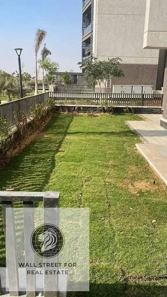 studio with garden for sale in privado 64m +35m garden view garden old contract