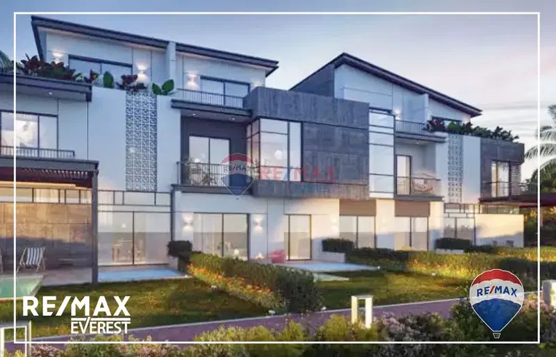 Middle townhouse in The 8 Compound-New Zayed