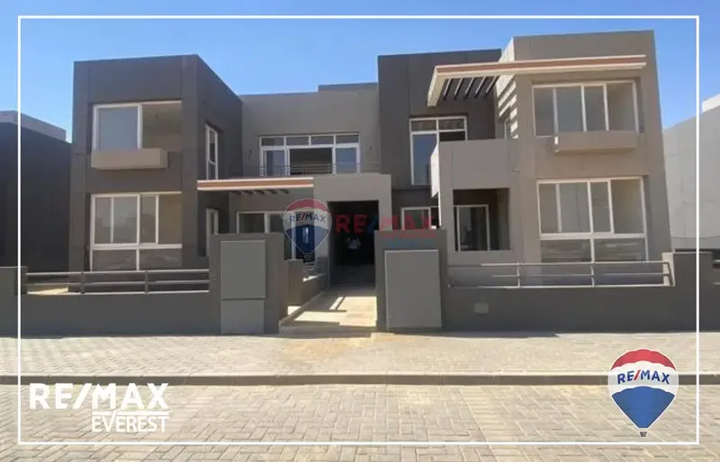 Resale Semi-finished penthouse in Kayan